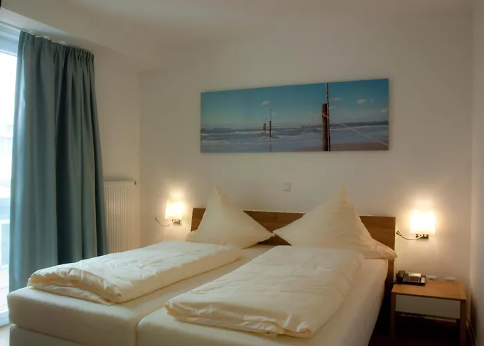 Boardinghaus アパートホテル 3*