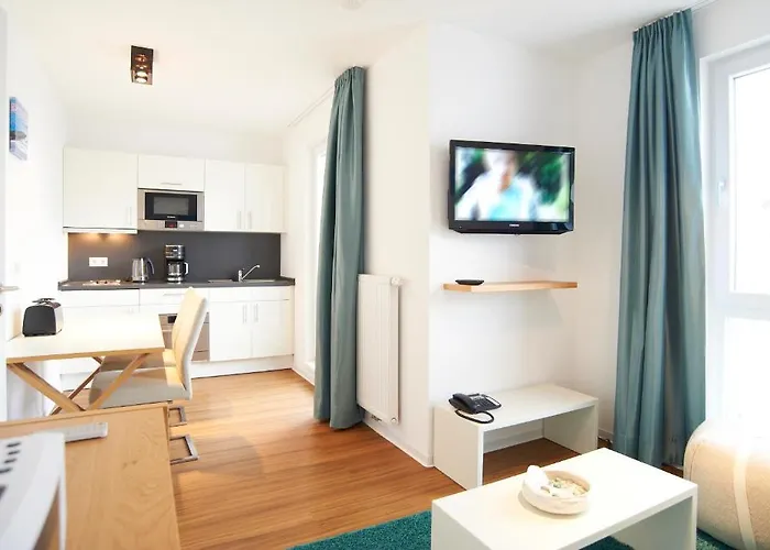 Boardinghaus アパートホテル 3*